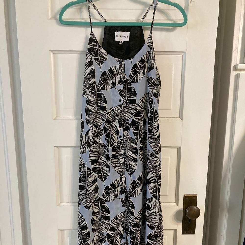 Olive + Oak midi (more ankle length) Dress